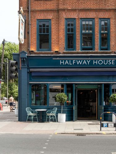 The Halfway House, Earlsfield