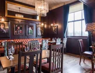 Drawing Room at the Old Ship Hammersmith
