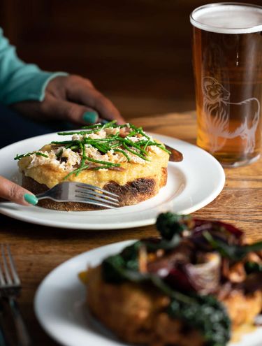 Food & Drinks